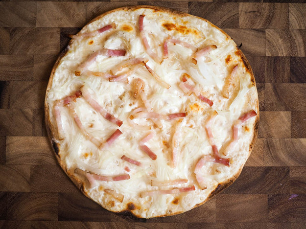 Picture of Bar-Style Tarte Flambee 